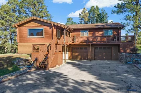 4608 Nonanna St, Rapid City, SD 57702