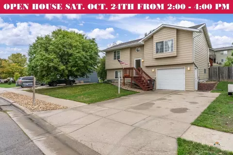 1013 Ziebach St, Rapid City, SD 57703