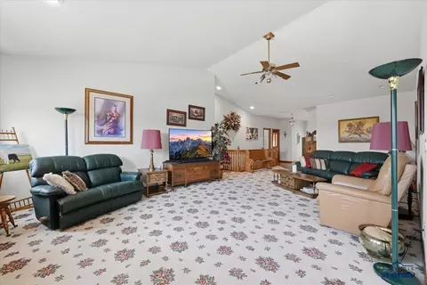 Living - 124 Stone Gate Dr, Spearfish, SD 57783 photo 1 of 4