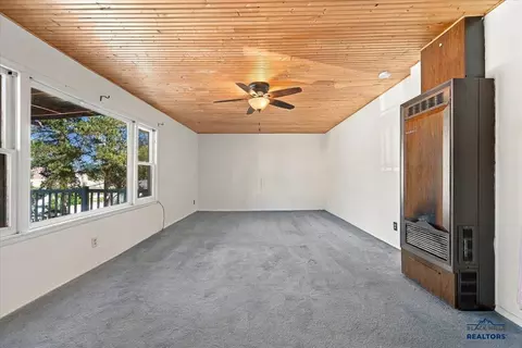 Living - 603 W Addie St, Lead, SD 57754 photo 3 of 4