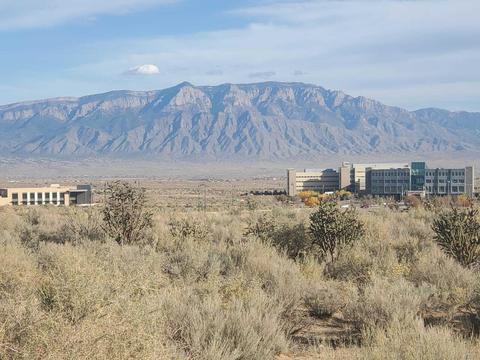 2216 King Blvd NE, Rio Rancho, NM 87144
