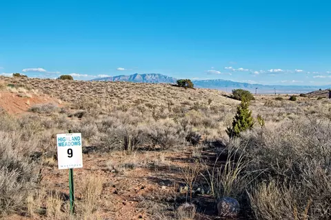 1800 Highland Meadows Ct NE, Rio Rancho, NM 87144