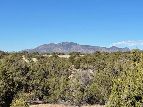 45 Stagecoach Trl, Sandia Park, NM 87047