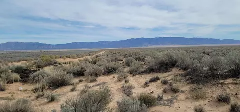 10 South Rio Del Oro Loop #50, Los Lunas, NM 87031