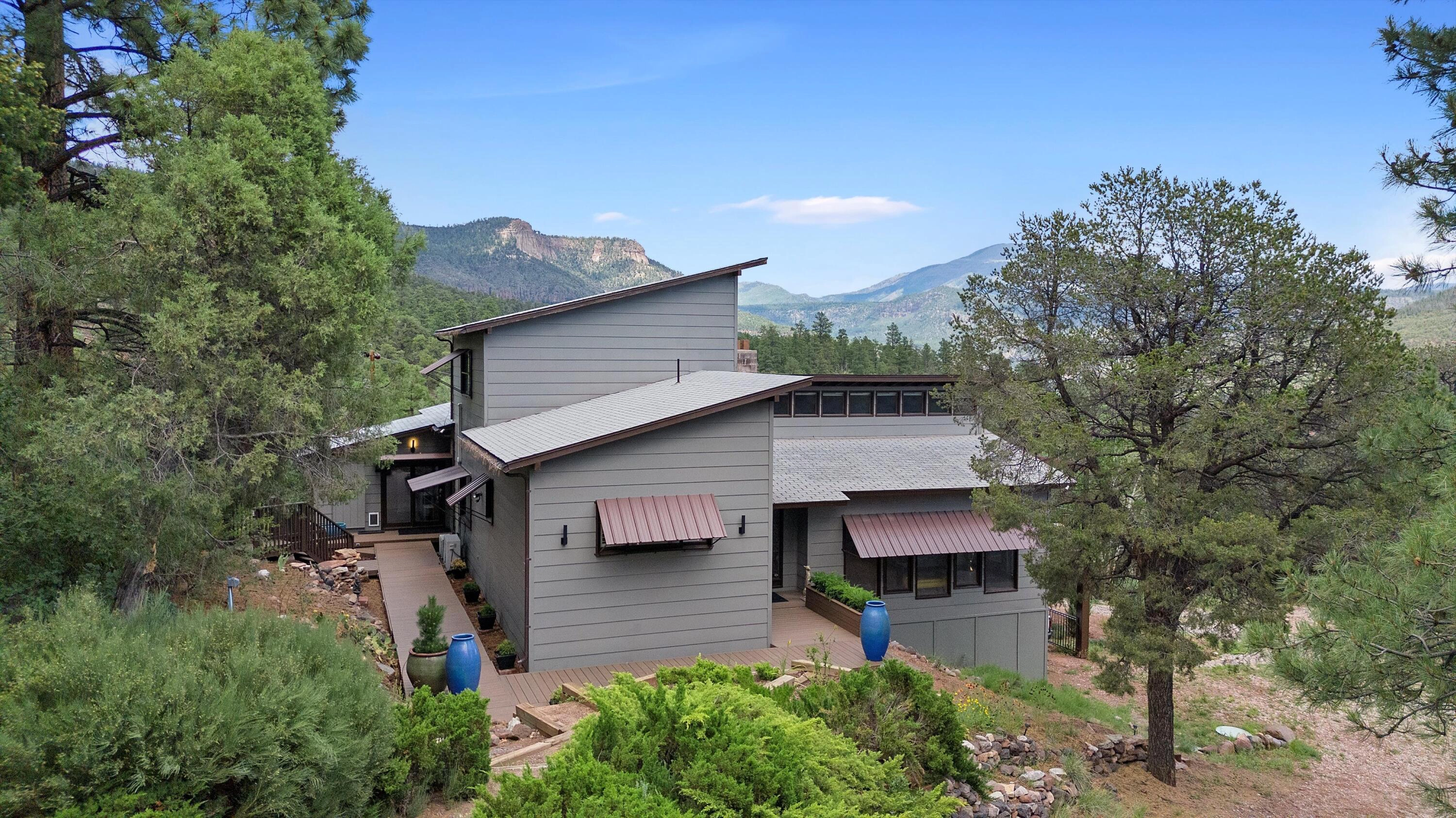 1344 Ponderosa Dr