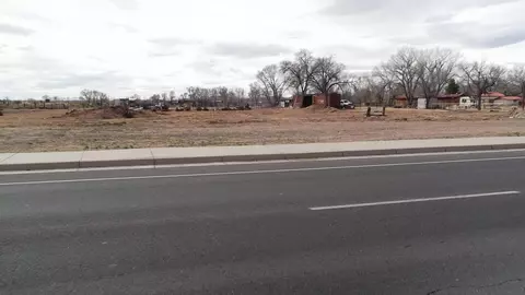 East River Road Road, Belen, NM 87002