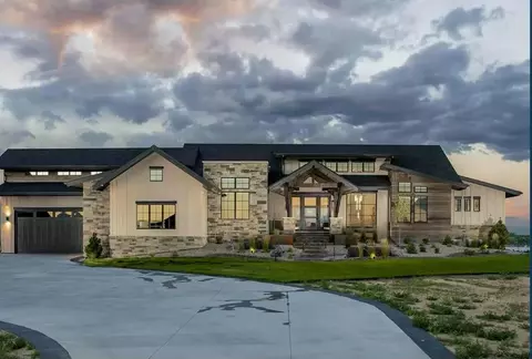 928 Villa Rd SE, Rio Rancho, NM 87124
