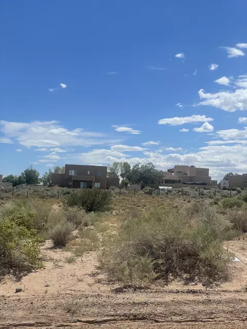 6912 Chapingo Rd NE, Rio Rancho, NM 87144