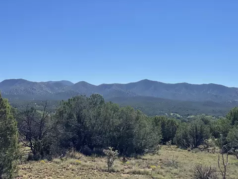 2 Tigua Dr, Sandia Park, NM 87047