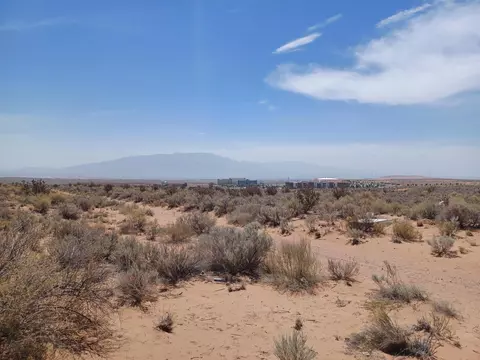 3821 Highlonesome Dr NE, Rio Rancho, NM 87144