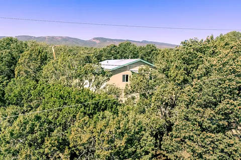 5 Rutledge Rd, Cedar Crest, NM 87008 photo 1