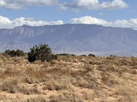 lot S 1 2 Unit 16 Blk 14 Volcano Clfs NW #16, Albuquerque, NM 87114