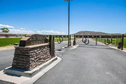 Shooting Star, Los Lunas, NM 87031