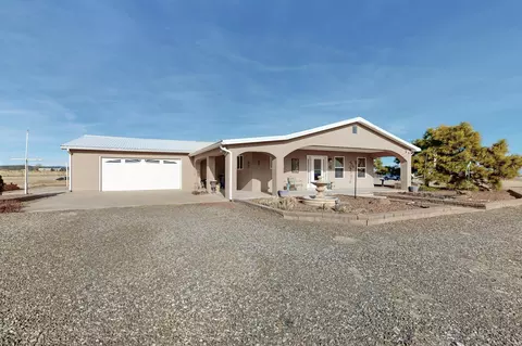 35 Coyote Loop, Moriarty, NM 87035 photo 1