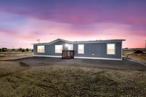4 San Pedro Cir, Moriarty, NM 87035