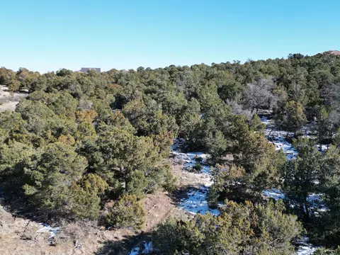 31 Punch Ct, Tijeras, NM 87059