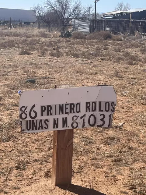 86 Primero Rd, Los Lunas, NM 87031