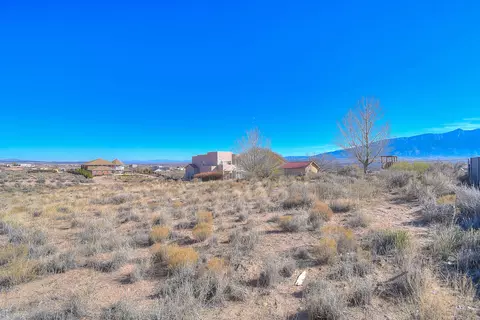 6908 Tampico Rd NE, Rio Rancho, NM 87144