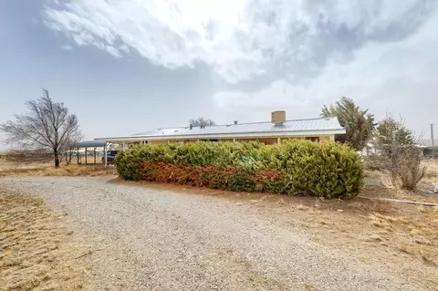 4 Horton Loop, Edgewood, NM 87015 photo 1