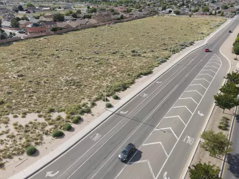 Nwq Unser And Sage Sw, Albuquerque, NM 87121