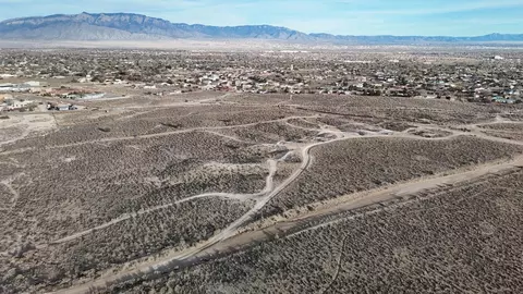 33 9th St NE, Rio Rancho, NM 87124
