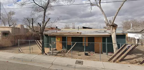 2919 Carlton St NW, Albuquerque, NM 87107