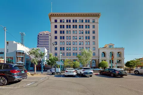 219 Central Ave NW #308, Albuquerque, NM 87102