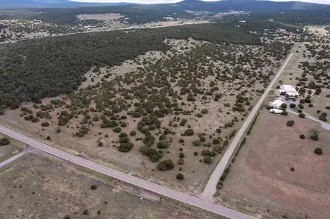 685 Nm 217, Tijeras, NM 87059