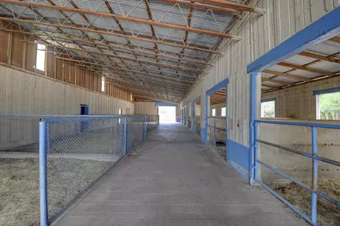 210 Josefita Rd NE, Albuquerque, NM 87113