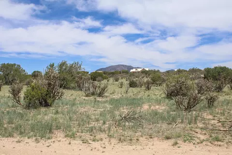 1 Taluca Ct, Edgewood, NM 87015