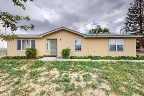 10 E Howell Rd, Estancia, NM 87016