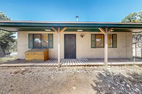 41 Ogaz Loop, Edgewood, NM 87015 photo 1