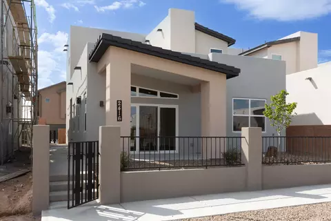 2416 De Kooning Ave SE, Albuquerque, NM 87105