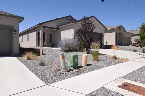 10812 Caresso SW, Albuquerque, NM 87121