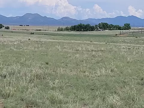 7 Colella Rd, Stanley, NM 87056