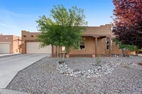 4704 Contenta Rdg, Santa Fe, NM 87507