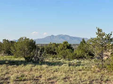 10 Kokopelli Ct, Sandia Park, NM 87047