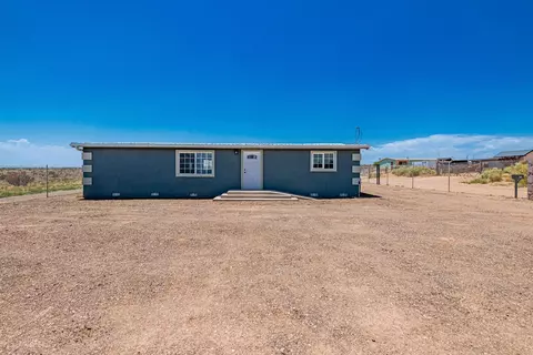 2100 9th Ave NW, Rio Rancho, NM 87124