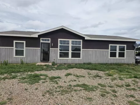 1230 Bar Y Rd, Santa Rosa, NM 88435