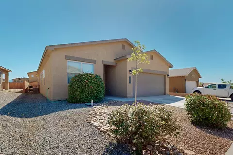 2332 Del Timbre Ln SW, Albuquerque, NM 87121