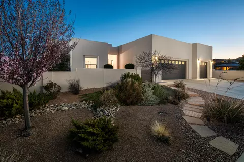 1978 Castle Peak Loop NE, Rio Rancho, NM 87144