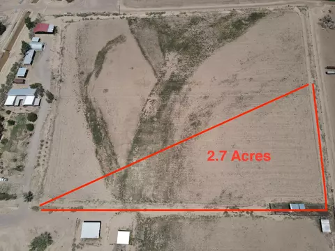 Valley Loop, Polvadera, NM 87828