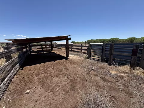 Valley Loop, Polvadera, NM 87828 photo 14