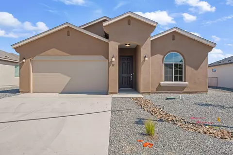 19 Avenida Merida, Los Lunas, NM 87031