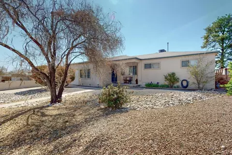 3501 Westerfeld Dr NE, Albuquerque, NM 87111
