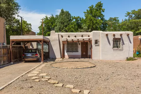 1311 Lead Ave SW, Albuquerque, NM 87102
