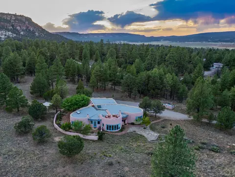8 Blue Jay Ct, Ramah, NM 87321