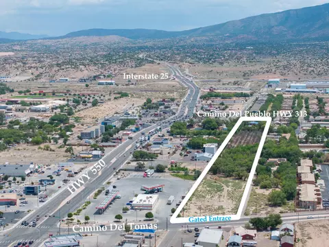 127 S Camino Del Pueblo, Bernalillo, NM 87004