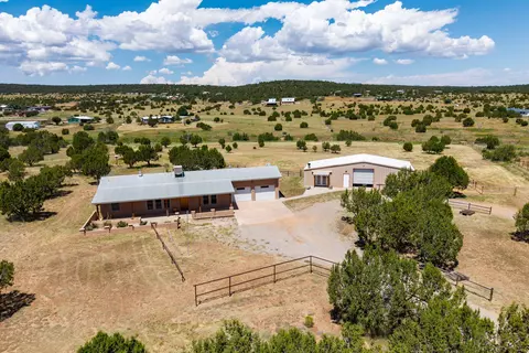 18 Windhaven Ln, Edgewood, NM 87015 photo 1