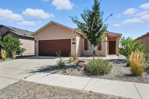 128 Prism Ave SW, Rio Rancho, NM 87124